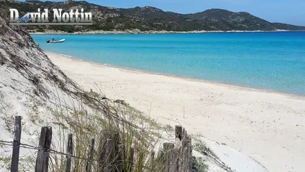 plage de saint florent, balade en mer et excursion maritime avec escales à Nonza, Saleccia et Lotu en corse
